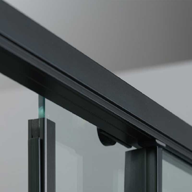 Porta doccia scorrevole Prestige cm 160 in cristallo da 6 mm e profilo minimale in alluminio colore Nero Opaco. Versione Destra