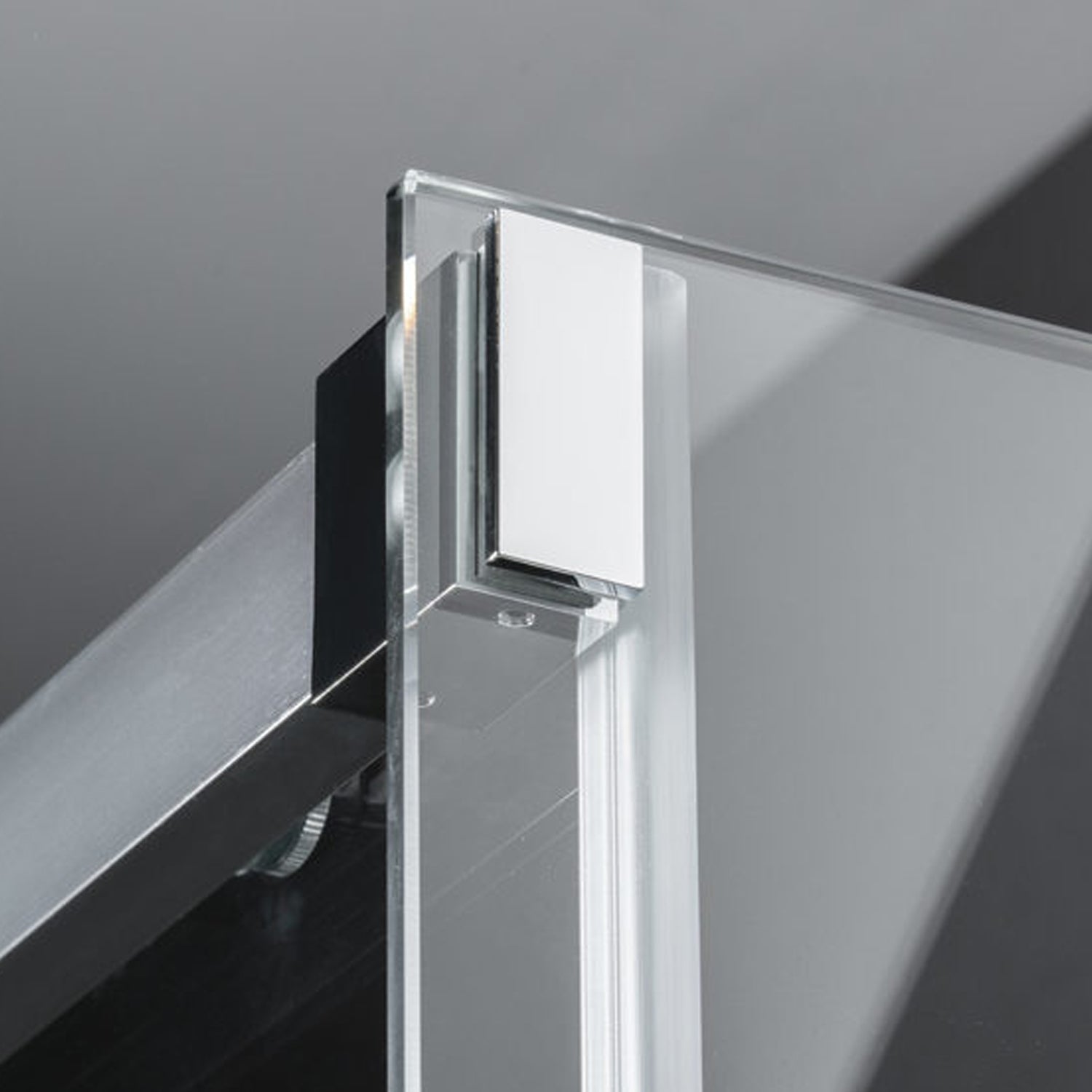 Pannello fisso da cm 70 per porta doccia apertura scorrevole reversibile modello Diomede in cristallo temperato mm 8