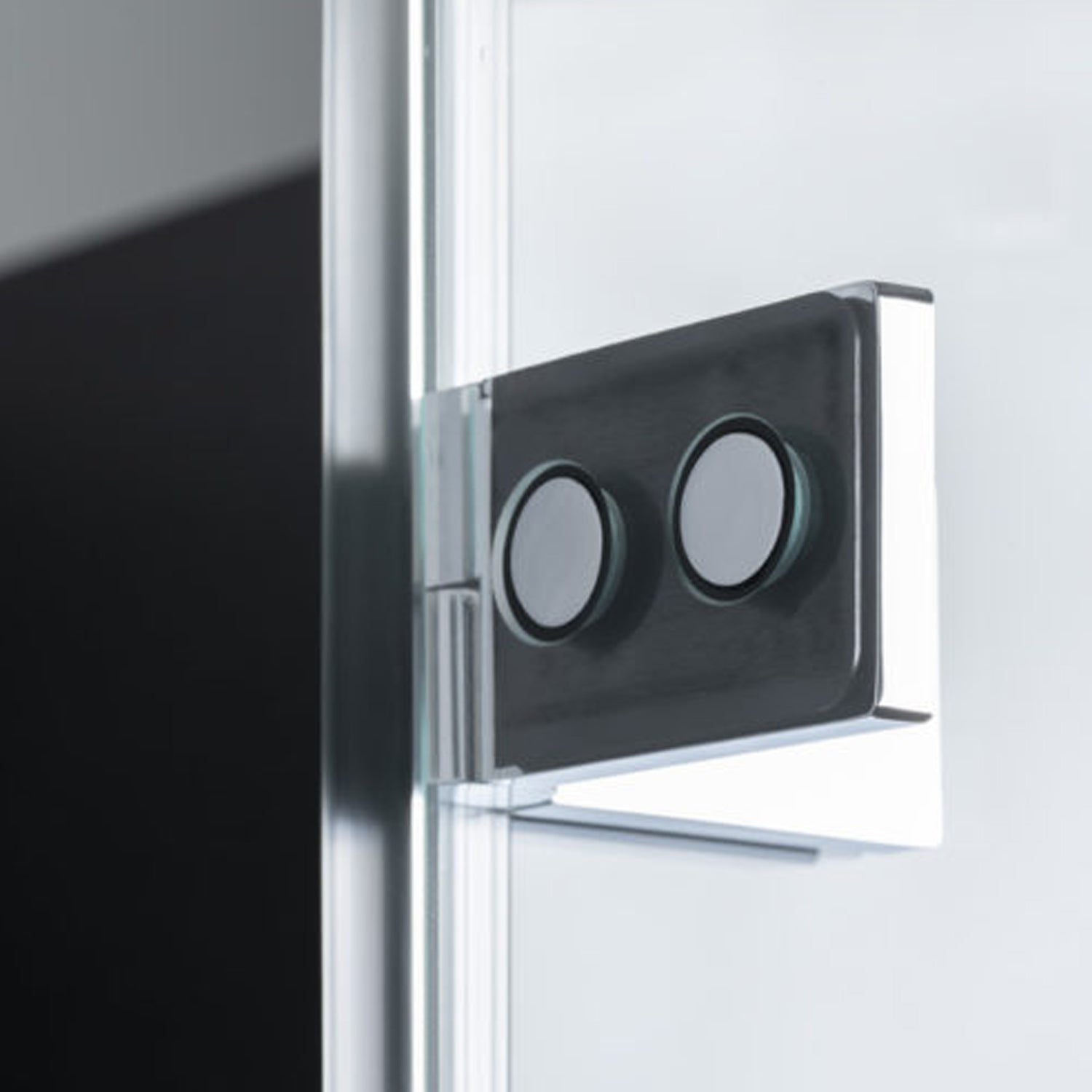 Porta doccia battente versione destra cm 75 modello Atlas in cristallo temperato mm 8