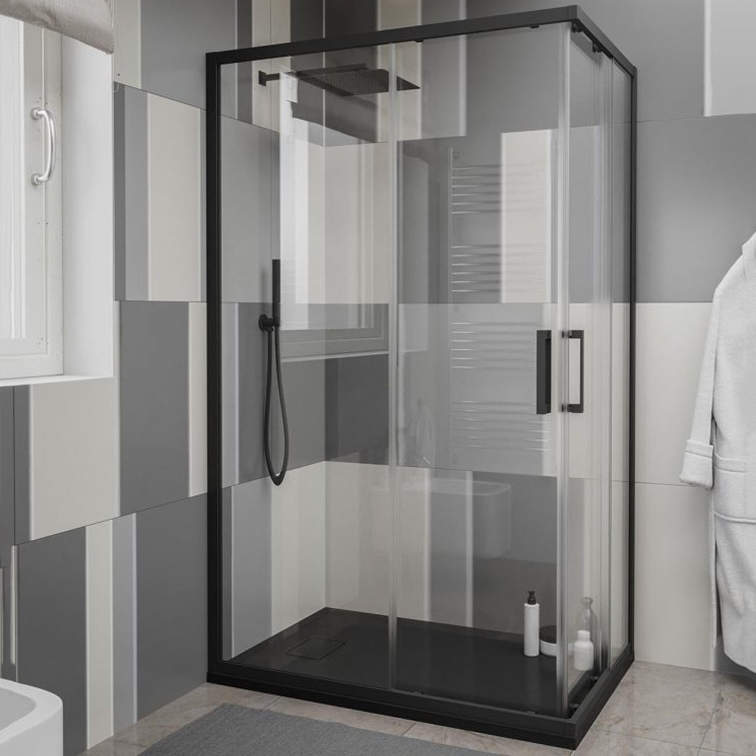Box doccia angolare scorrevole in cristallo trasparente 100x120 cm DocciaGo serie Eos 6mm â€“ Nero Opaco